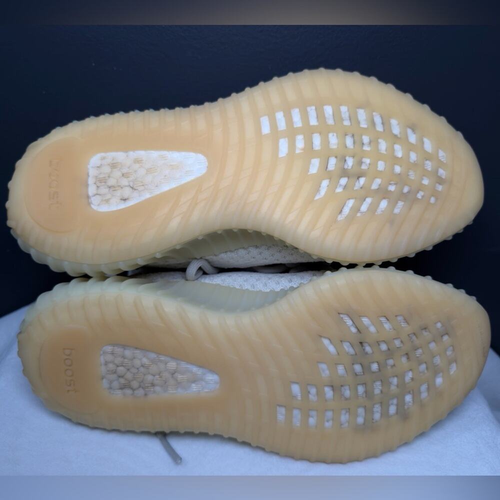 Adidas Yeezy Boost 350 V2 'Light' | GY3438 | 7Y\M/8.5W - Picture 14 of 14
